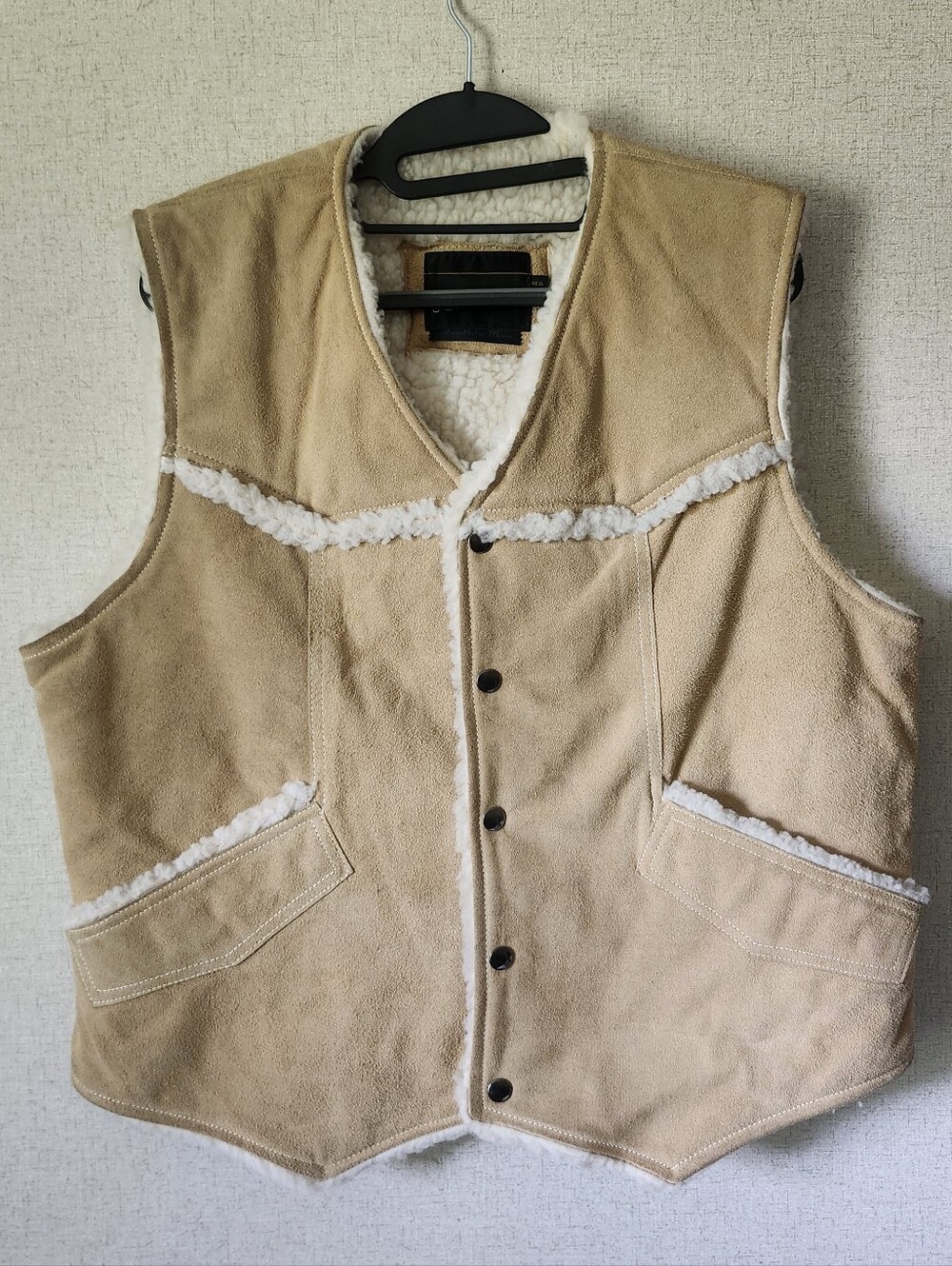 Vintage JCPenny Cowhide Sherpa Lined Western Cowboy Vest